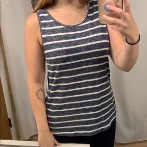 Striped tank with buttons